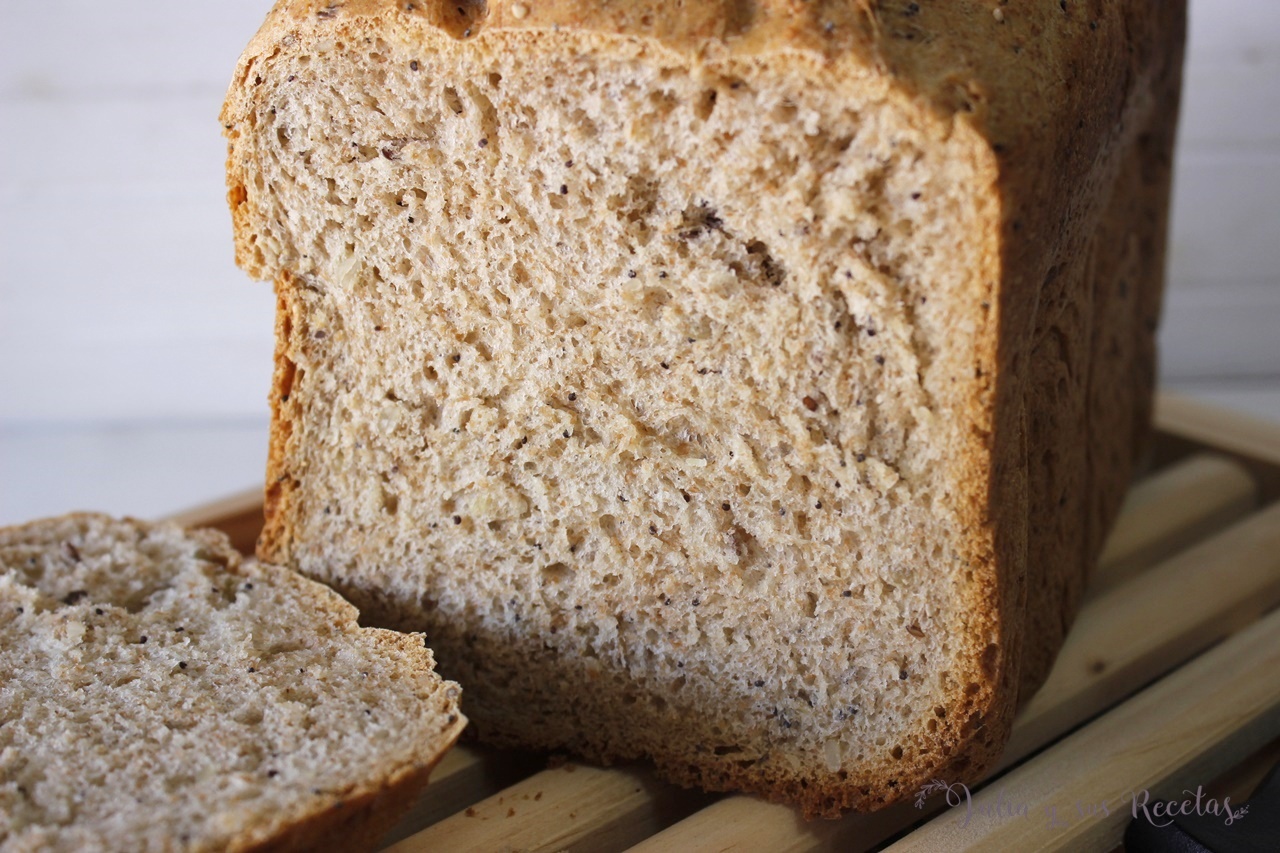 Producto miércoles Penélope JULIA Y SUS RECETAS: Pan de espelta integral con semillas en panificadora