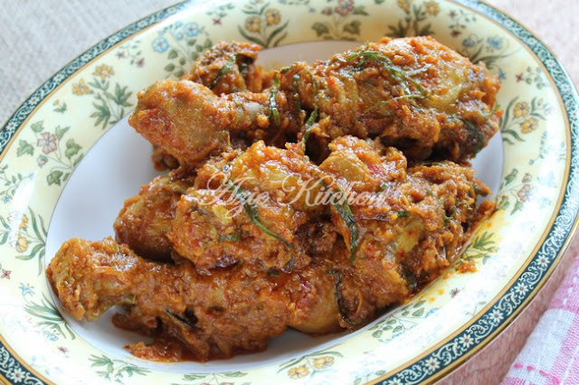 Rendang Ayam Mudah dan Sedap Azie Kitchen