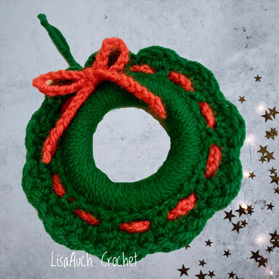 christmas crochet ornament wreath crochet pattern around wooden ring
