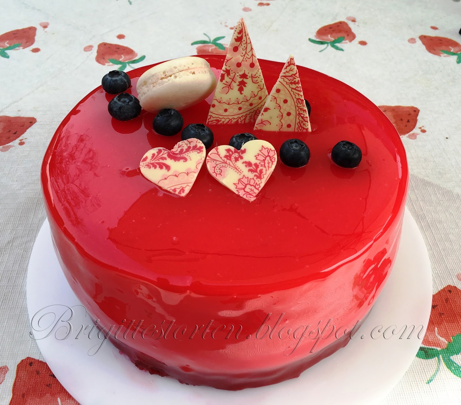 Mirror Glaze cake / Spiegelglanz Torte - Brigittes Tortendesign