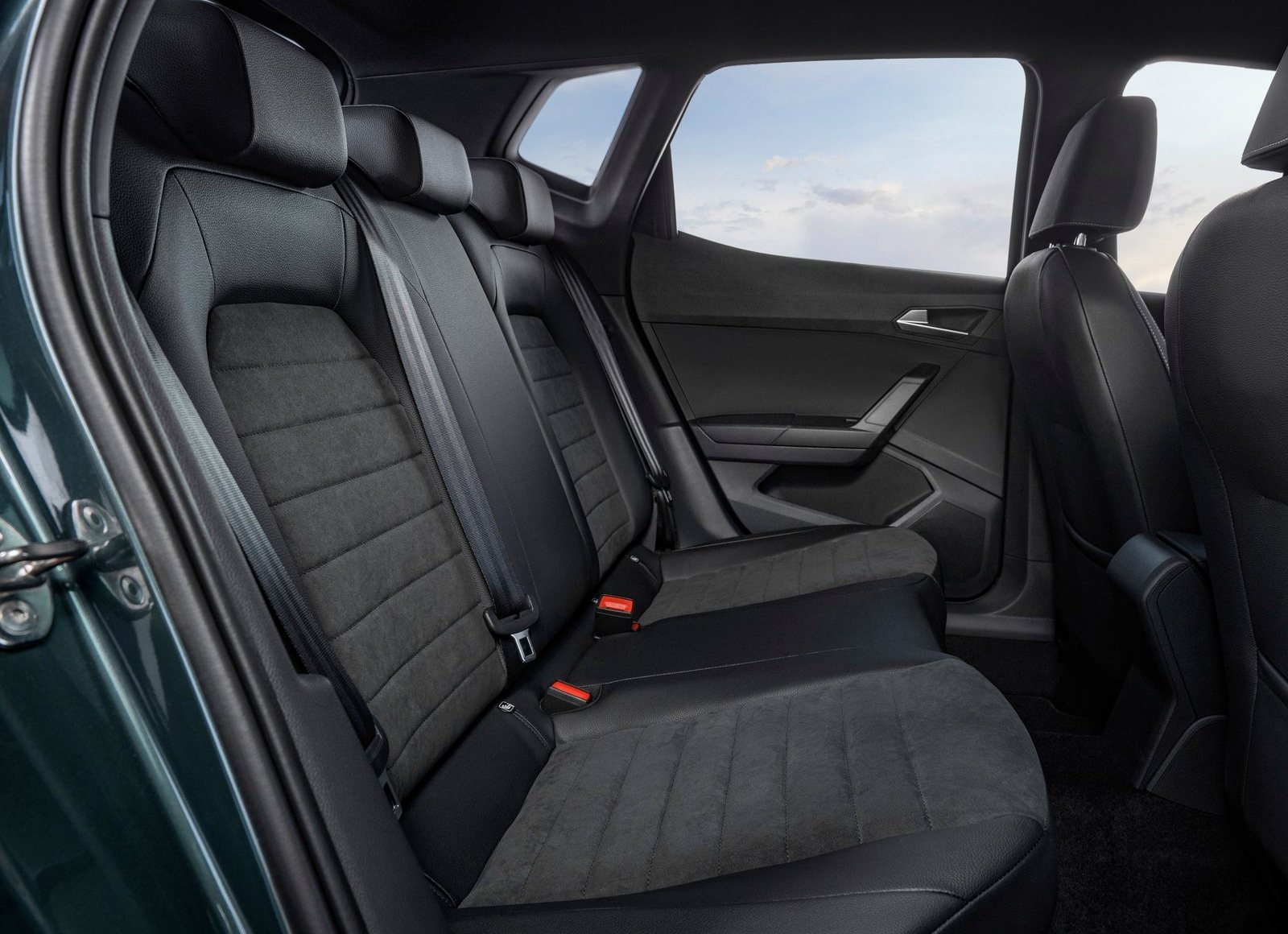 2022 Seat Arona New Car Review