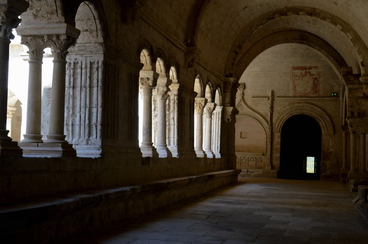 7 Le Cloître - Abbaye de Montmajour