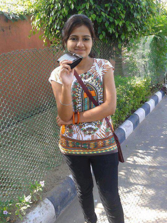 Pakistani Girl Simpie Hot Girl Photo