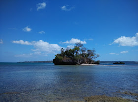Pantai-Baloyya-Selayar