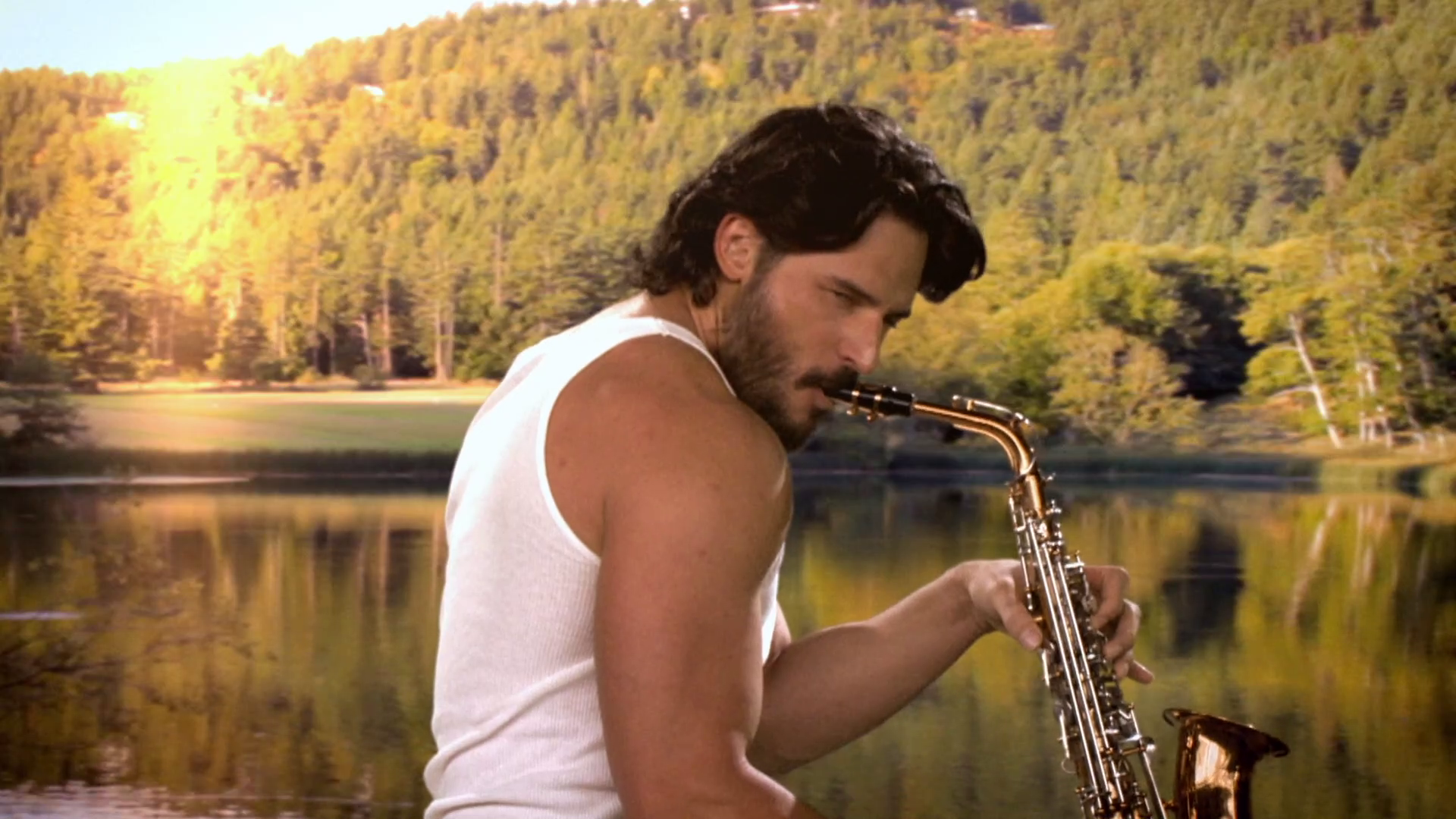 Joe Manganiello How I Met Your Mother ausCAPS: Joe Manganiello shirtless in How I Met Your Mother 8-08