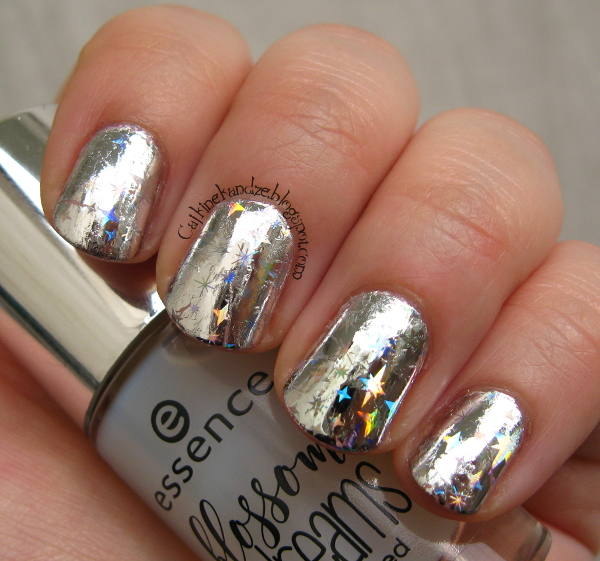 Essence Blossom Dreams Waterbased Top Coat Cajkine kandže i sve