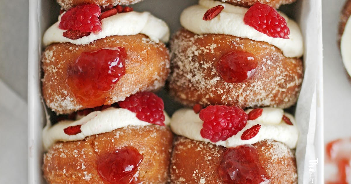 Easy jam filled doughnuts recipe | The Little Blog Of Vegan
