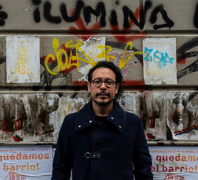 El balbuceo de las constelaciones Jairo Rojas Rojas bajo el lente de