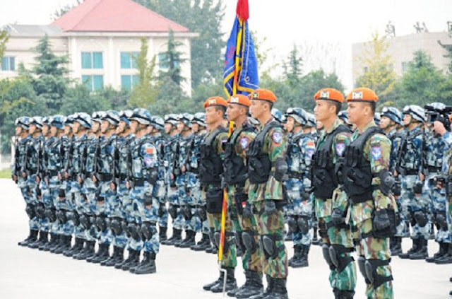 Paskhas Bikin Tentara China Salut