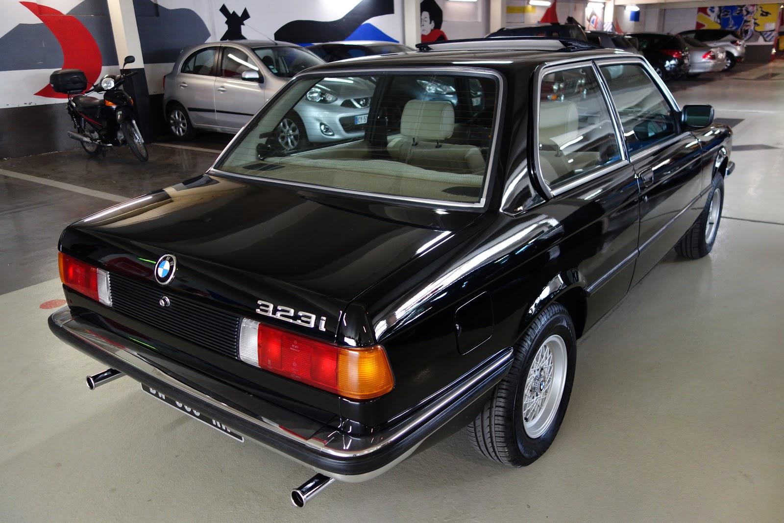 Autocoach DépôtVente Automobile Paris Bmw 323i E21 45