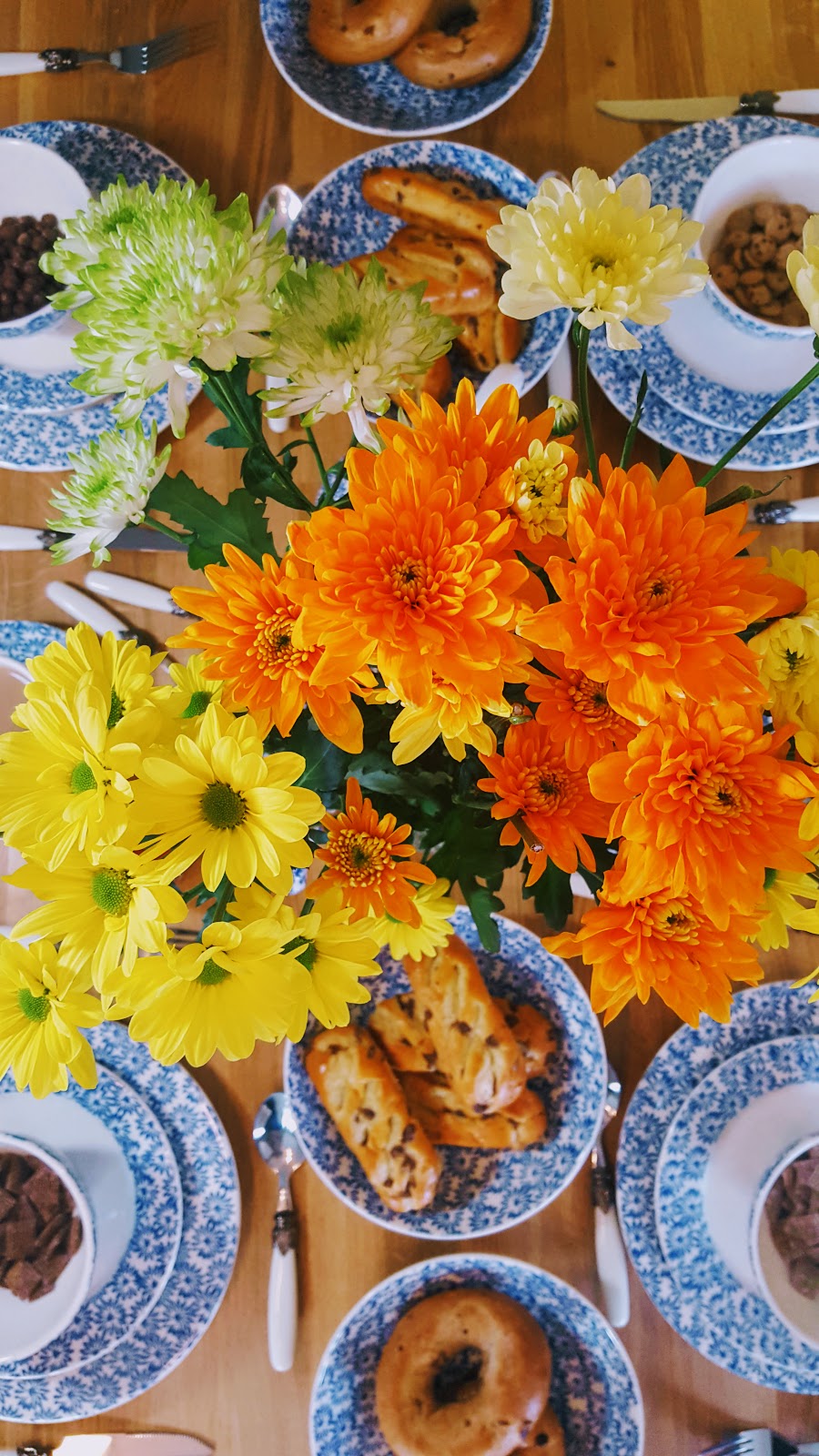 My Spring Table: Weekend Blog Hop With This Gorgeous - Claire Justine