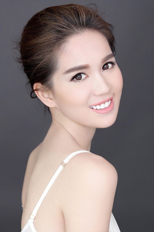 Ngọc Trinh thay đổi kiểu tóc mới cực xinh và rất trẻ d686733a618b18edf3f195410fb5325c Ngọc Trinh thay đổi kiểu tóc mới cực xinh và rất trẻ