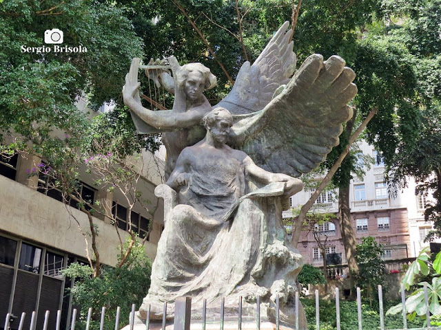 Close-up do Monumento a Giuseppe Verdi - Vale do Anhangabaú - São Paulo