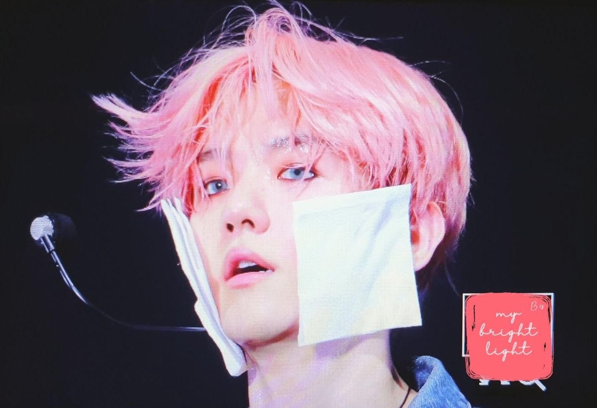 Knets On Baekhyun Theqoo Baekhyun Was Having A Tough Time