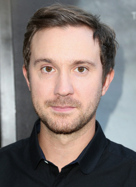 сэм хантингтон. сэм хантингтон актер. сэм хантингтон фото в молодости. сэм ха́нтингтон. стереотипы актеров.