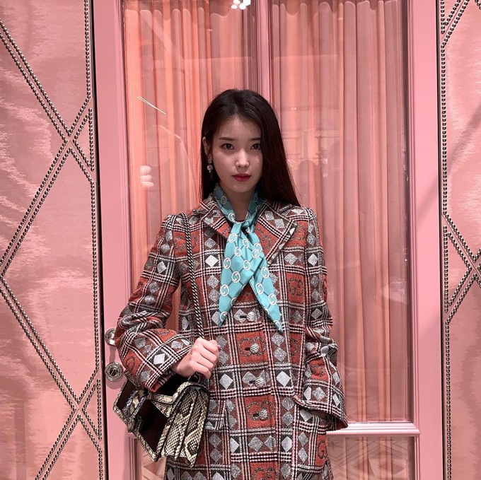 이미지에 대체텍스트 속성이 없습니다; 파일명은 dlwlrma_13133217513505064786142471796451830341279053n.jpg 입니다.