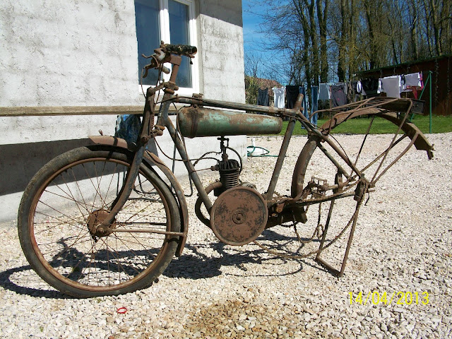 bicyclette a moteur auxiliaire 100 cm3