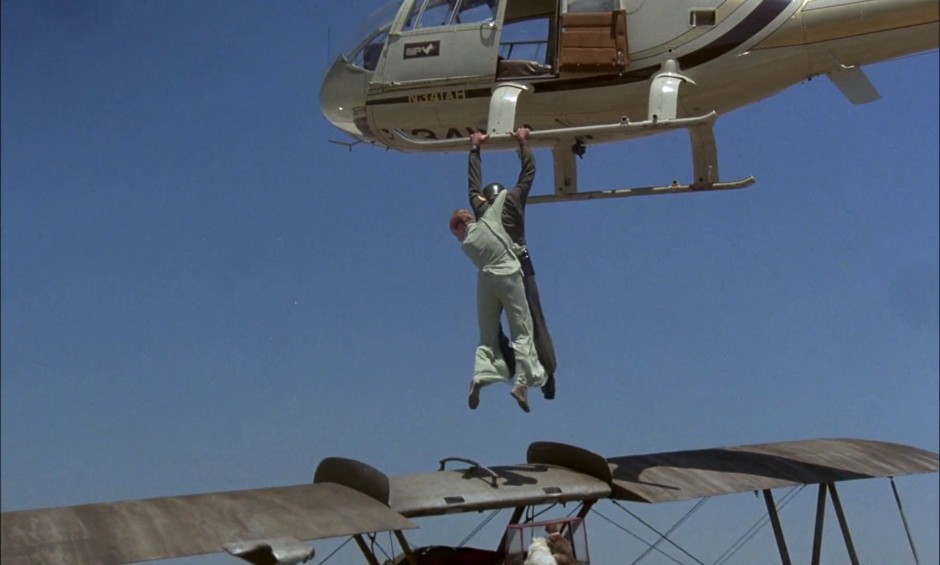 O GATO QUE VEIO DO ESPAÇO (DUAL ÁUDIO/1080P) – 1978 Vlcsnap-2020-11-23-15h52m01s618