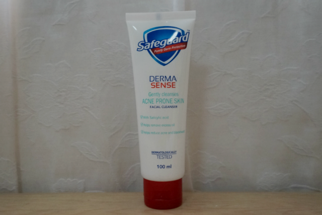 Safeguard Derma Sense Gently Cleanses Facial Cleanser (Acne Prone Skin)