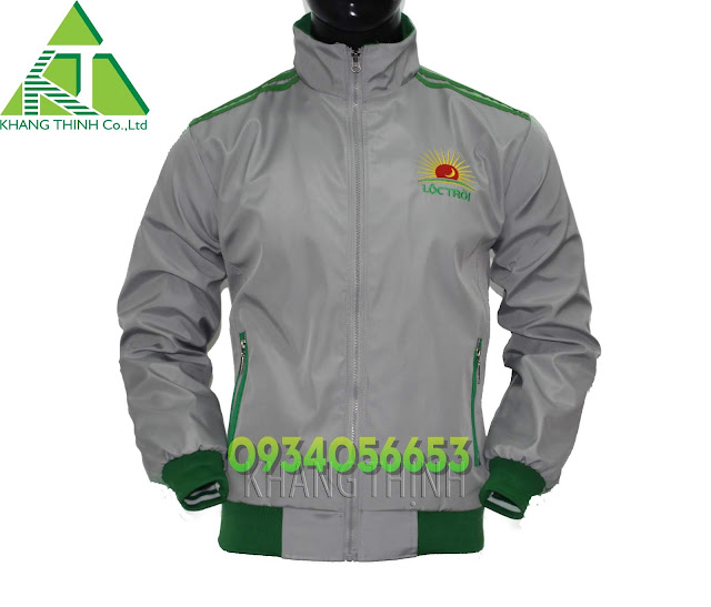 NÊN CHỌN ÁO KHOÁC KHÁNG NƯỚC HAY CHỐNG THẤM NƯỚC? NÊN CHỌN ÁO KHOÁC KHÁNG NƯỚC HAY CHỐNG THẤM NƯỚC?