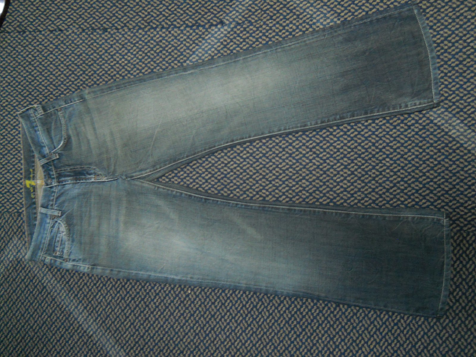 Best Branded Bundle: SEVEN FOR ALL MANKIND