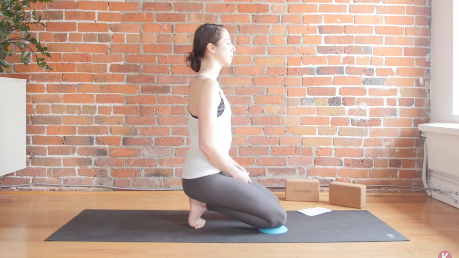 15 Siting Yoga Poses To Improve Flexibility, Mobility, And Posture