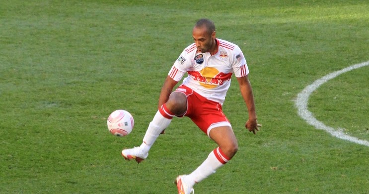 Cara Mengontrol Bola Dalam Sepak Bola