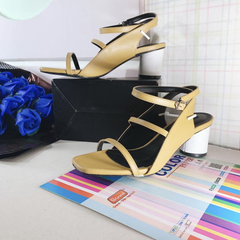 SANDAL SEXY RO211 11 5ed37a0d913e3f35692afb6e 1635938574855 a3fc1c7a 9df2 4363 aa83 69e45032b6e4