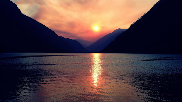 Mountains, lake, clouds, sunset wallpaper