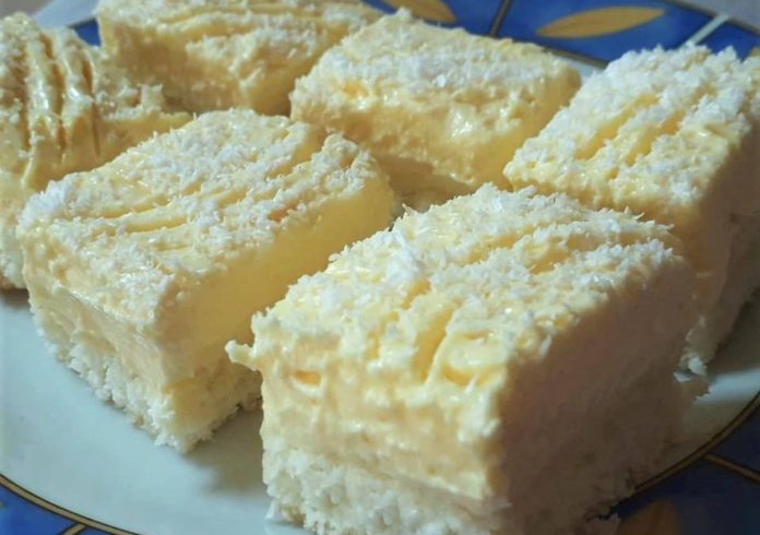 Очень вкусный и простой кокосовый торт с заварным кремом