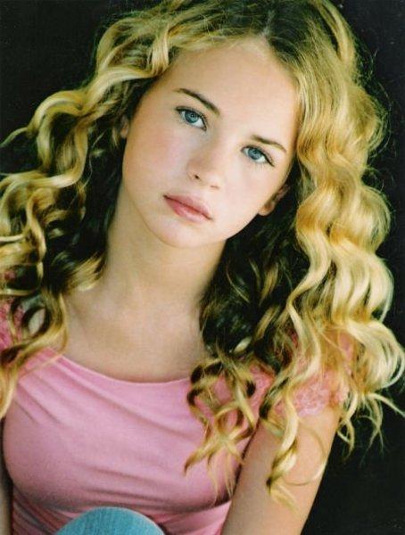 Celebrity Arena: Brittany Leanna Hot Photo & Biography