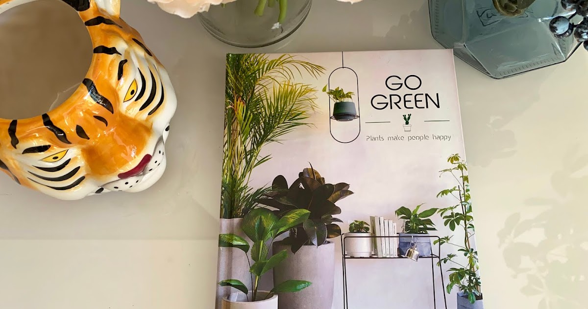 GO GREEN PLANTS MAKE PEOPLE HAPPY