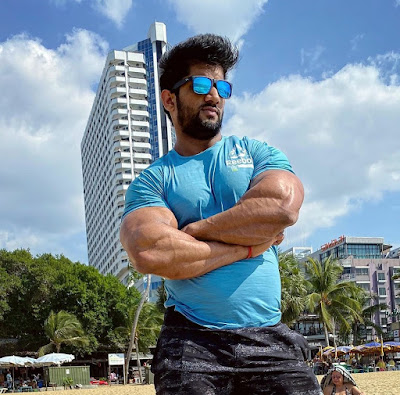 Nitin Chandila Biography Age Height Measurements Job