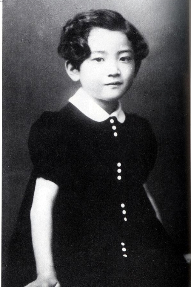 Michiko Shōda The First Commoner to Marry into the Japanese Imperial