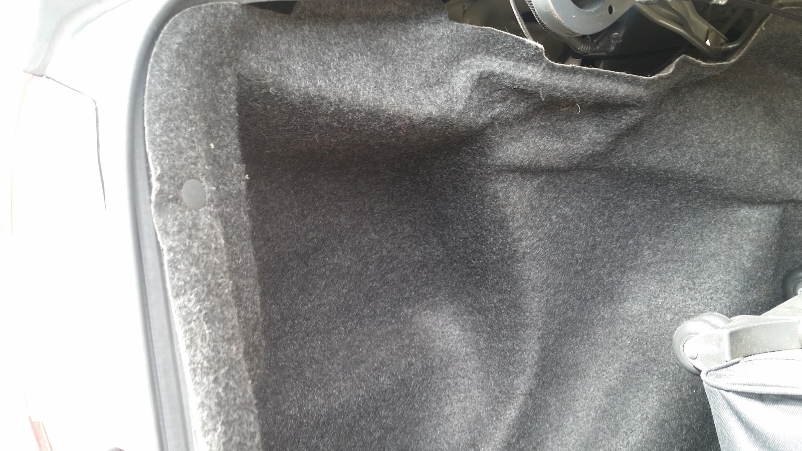 Corolla DIY DIY Troubleshooting Trunk Light not Working 2005 Corolla