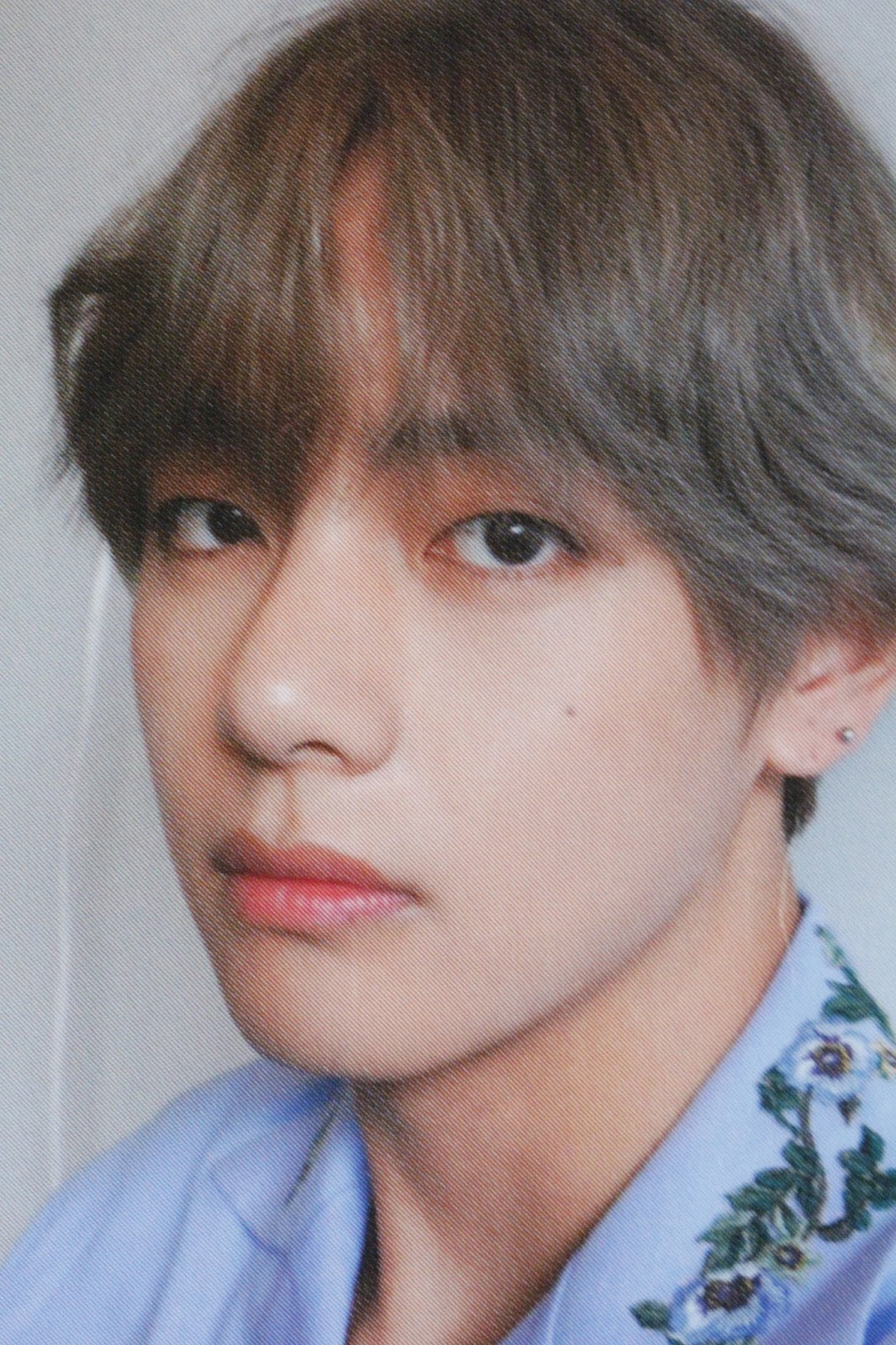 kpop-scans-v-bts-love-yourself-her-l-version-photocard