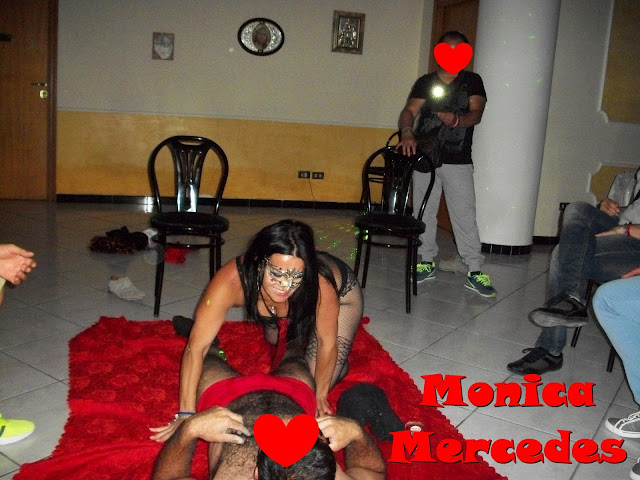 Monica Mercedes Spogliarellista e Sexy Star Animazione Feste Private e collaborazioni in Locali Notturni.