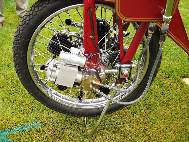 1922-Megola-motorcycle-Rotary-engine-front-wheel-drive-hydro-carbons.blogspot.com-vintage-Motorcycle