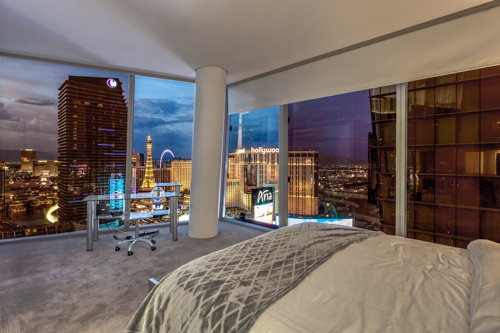 AMAZING Veer Towers Corner Condo Offers Bellagio Fountain Show