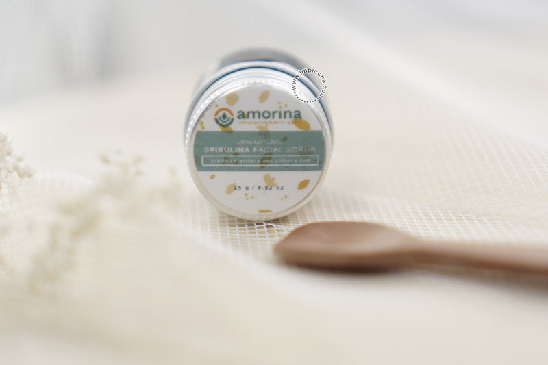 Amorina Spirulina Facial Scrub.