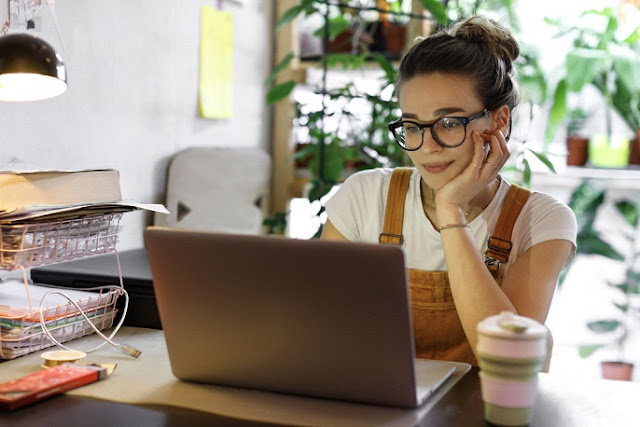 6 Ways to Stick to a Routine When Working from Home 6 Ways to Stick to a Routine When Working from Home