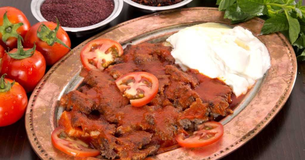 İskender Kebab (Turkish Recipe)