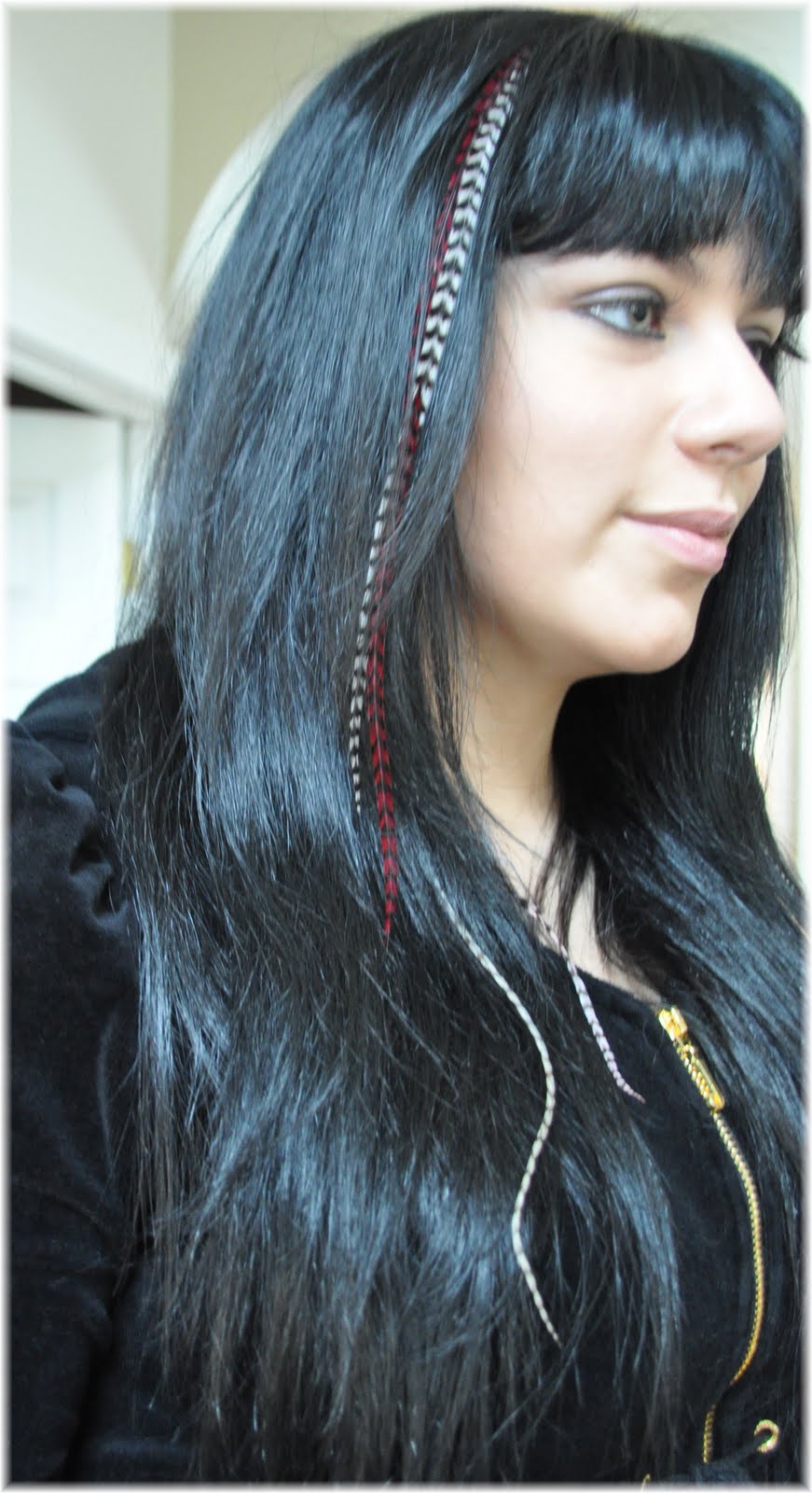 Model Hair Feathers Trends Celebrity Hair Cuts