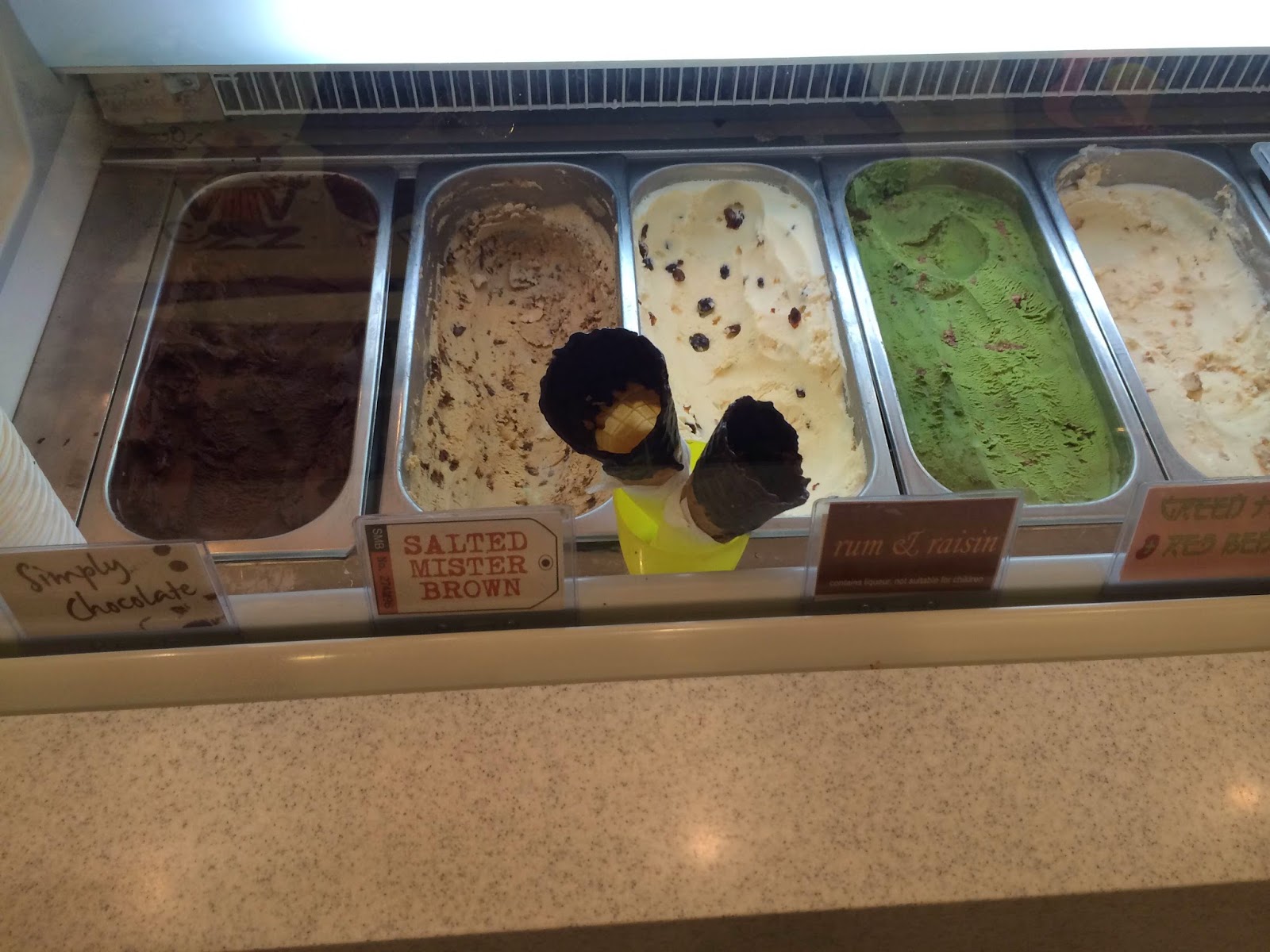 Uniquelious The Daily Scoop Ice Cream Cafe