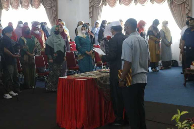 Ferrawati dan Asmayulis menduduki Posisi strategis di DPRD Pasaman Barat Ferrawati dan Asmayulis menduduki Posisi strategis di DPRD Pasaman Barat