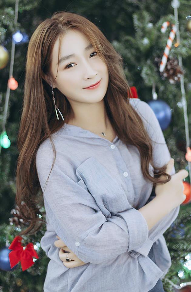 clip nóng tường vi 17