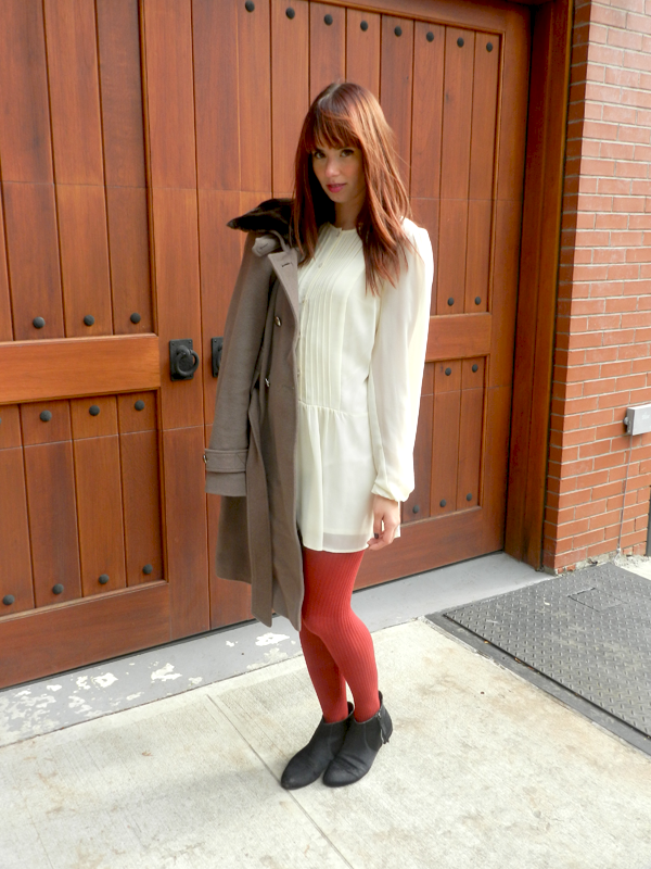 Weekend Wear: The Girl in the Red Tights | Fashionista New York Girl