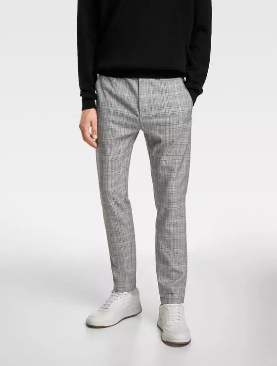 chess-tailoring-pants-trends-summer-2021 30 Summer 2021 Trends in Men's Fashion