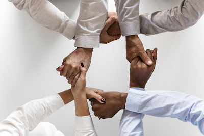 Manajemen dan Organisasi Manajemen dan Organisasi