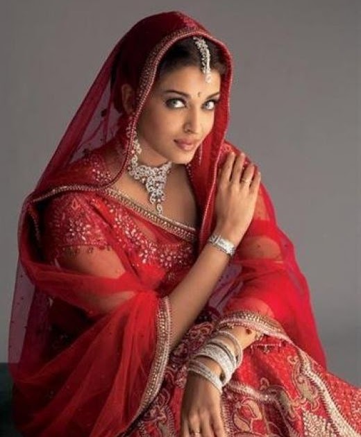 Inspiration 65 of Aishwarya Rai Wedding Dress Photos